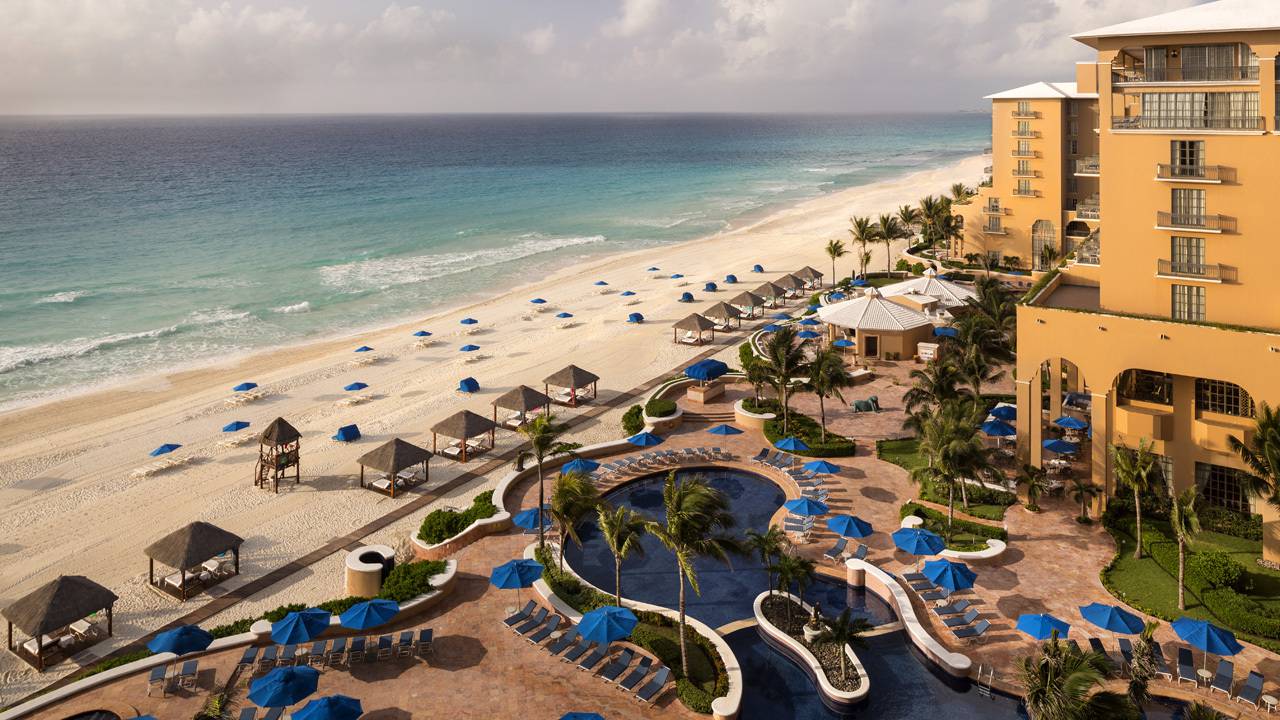 The Ritz Carlton Hotel Cancun - 5 star luxury hotels