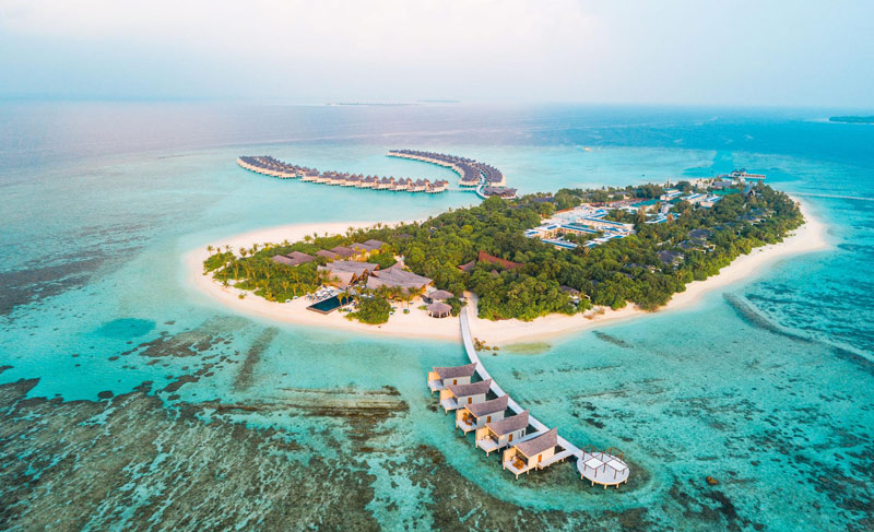 Moevenpick Resort Kuredhivaru - 5 star luxury hotels